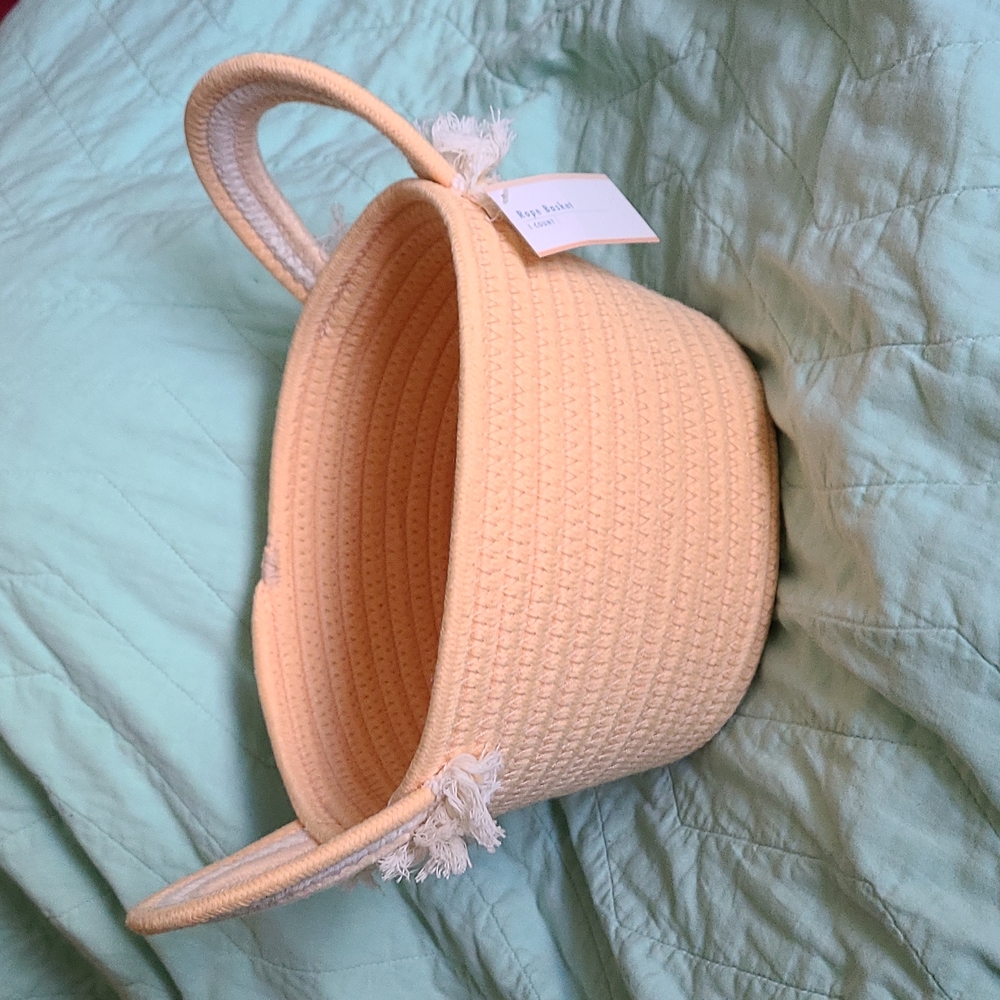 Peach rope basket